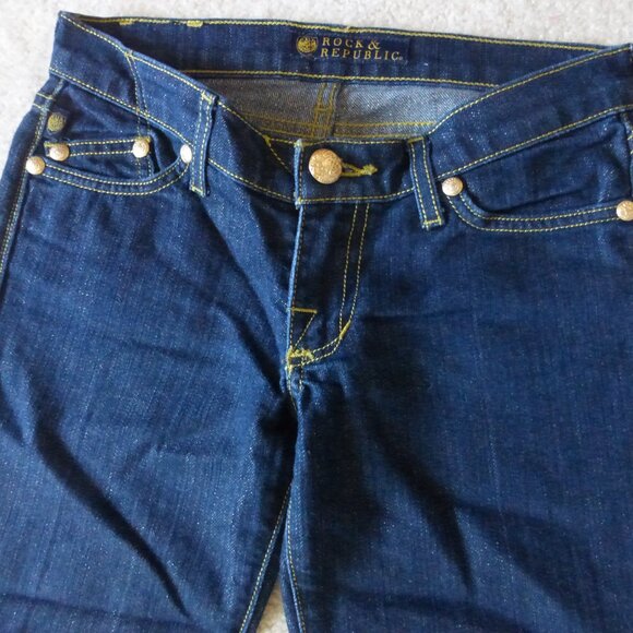 ROCK & REPUBLIC dark wash "GOLD TEASE" Kasandra bootcut jeans with gold shimmer - Picture 9 of 11